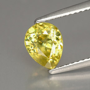 Esfena amarelo natural 1,46ct, formato de pêra, VS