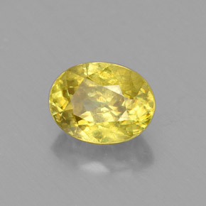 Esfena amarelo natural 1,28ct, corte oval, VS