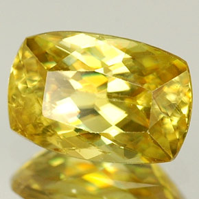 Esfena amarelo natural 0,99ct, almofada cortada, VVS-VS