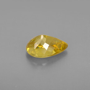 Esfena amarelo natural 1,53ct, formato de pêra, VS