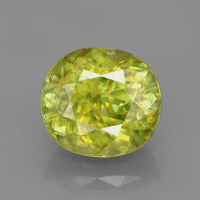 Esfena verde natural 3,15ct, corte oval, VS