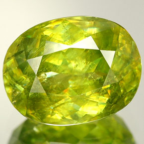 Esfena verde natural 2,36ct, corte oval, VVS-VS