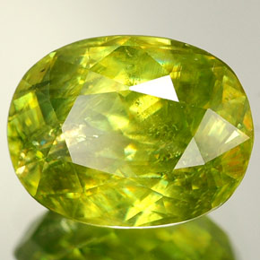 Esfena verde natural 2,36ct, corte oval, VVS-VS