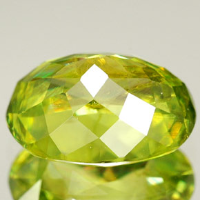Esfena verde natural 2,36ct, corte oval, VVS-VS