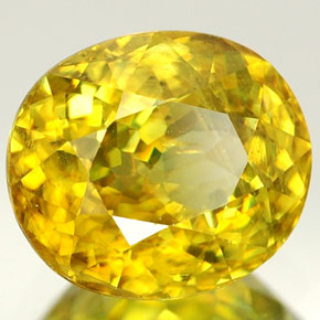 Esfena amarelo natural 1,94ct, corte oval, VVS-VS