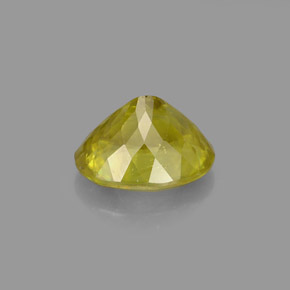 Esfena verde natural 1,74ct, corte oval, VS-SI