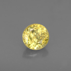 Esfena ouro natural 0,45ct, corte redondo, VVS-VS