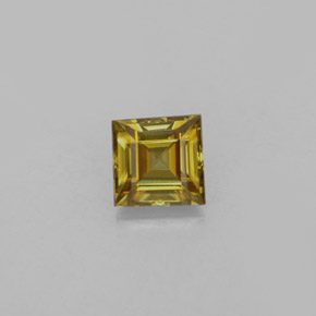 Esfena amarelo natural 0,68ct, quadrado, VS