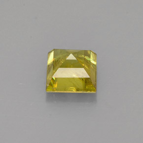 Esfena amarelo natural 0,73ct, quadrado, VS