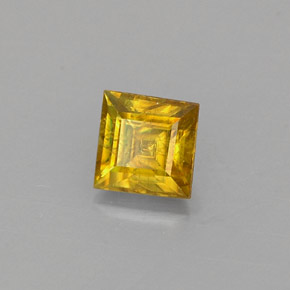 Esfena ouro natural 0,44ct, quadrado, VS