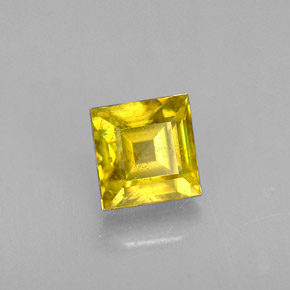 Esfena ouro natural 0,64ct, quadrado, VS-SI