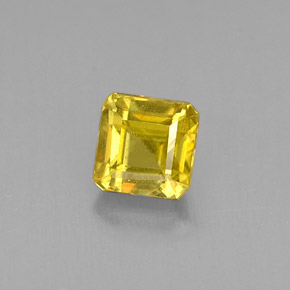 Esfena ouro natural 0,43ct, corte esmeralda, VS-SI