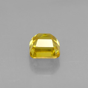 Esfena ouro natural 0,43ct, corte esmeralda, VS-SI