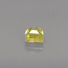Esfena ouro natural 0,37ct, quadrado, VS-SI