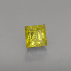 Esfena ouro natural 0,56ct, quadrado, VS-SI