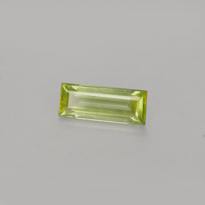 Esfena verde natural 0,41ct, baguete, VVS-VS