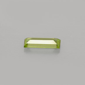 Esfena verde natural 0,41ct, baguete, VVS-VS