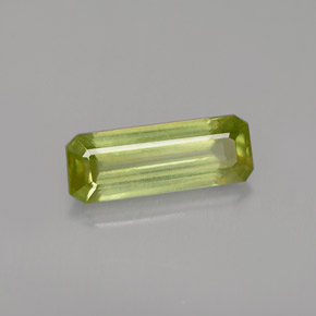 Esfena verde natural 1,19ct, corte esmeralda, VS