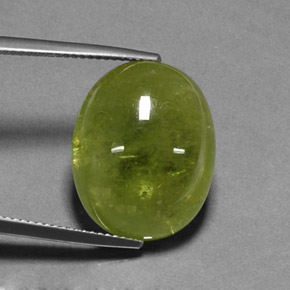 Esfena verde natural 21,01ct, corte oval, translúcido