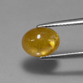 Esfena amarelo natural 3,24ct, corte oval, translúcido
