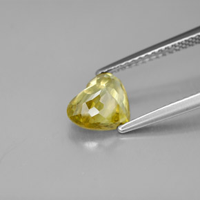 Esfena amarelo natural 1,57ct, formato de coração, VVS-VS