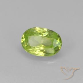 Esfena Luz verde Natural 0.85ct, oval, Opaco