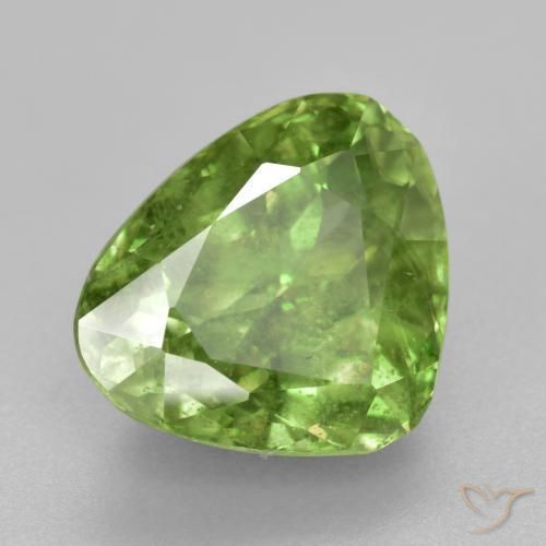 Esfena verde quente Natural 4.97ct, Formato de pêra, VS-SI