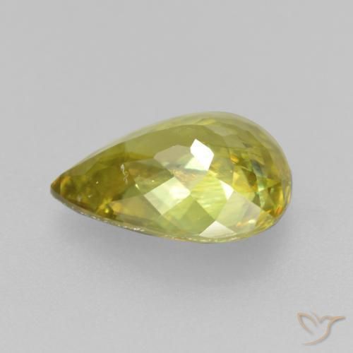 Esfena Verde médio Natural 1.89ct, Formato de pêra, VS