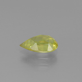 Esfena verde natural 1,44ct, formato de pêra, VS-SI