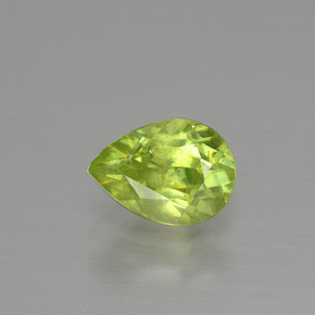 Esfena verde natural 1,18ct, formato de pêra, VS-SI