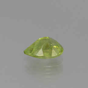 Esfena verde natural 1,18ct, formato de pêra, VS-SI