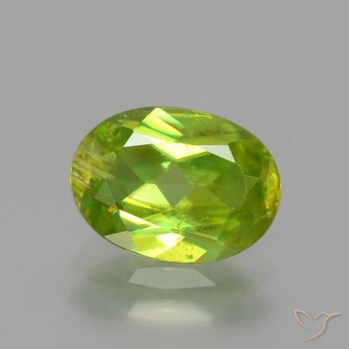Esfene verde de 1,86 quilates, corte oval de 9,1 x 6,6 mm do Sri Lanka, Photo A