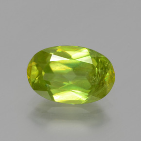 Esfena Verde Dourado Natural 1.65ct, Corte Oval, VS-SI