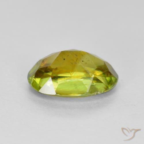 Esfena amarelo médio Natural 1.40ct, oval, SI