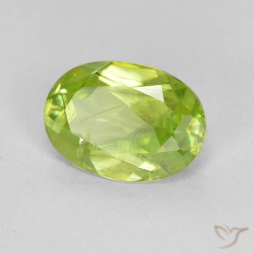 Esfena Verde amarelado vivo Natural 0.98ct, oval, VS-SI