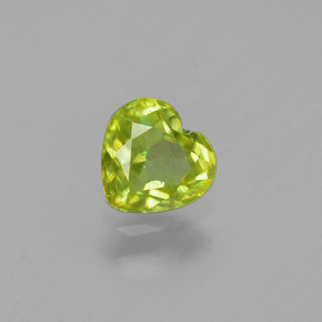 Esfena Verde Dourado Natural 0.59ct, Formato de coração, VS-SI