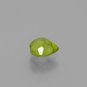 Esfena Verde Dourado Natural 0.59ct, Formato de coração, VS-SI