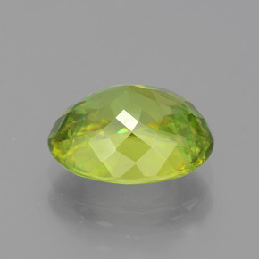 Esfena verde natural 3,12ct, corte oval, VVS-VS