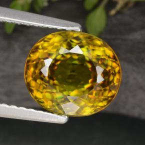 Esfena amarelo natural 3,35ct, corte oval, VVS-VS