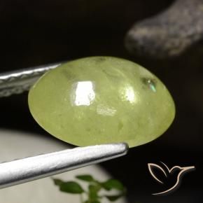 Esfena amarelo médio Natural 3.41ct, oval, Translúcido