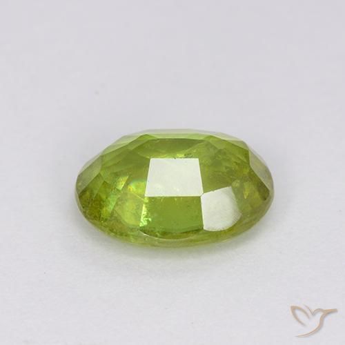 Esfena Verde claro Natural 1.23ct, oval, VS-SI