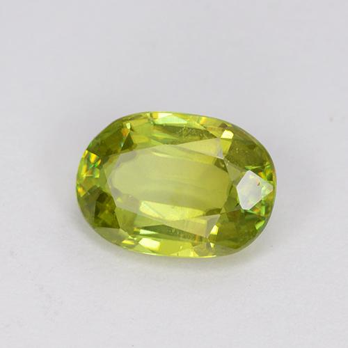 Esfena verde natural 1,14ct, corte oval, VS