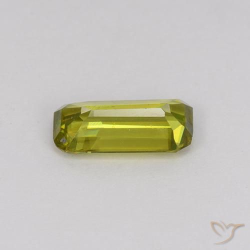 Esfena verde quente Natural 0.87ct, Corte Octógono / Esmeralda, VS