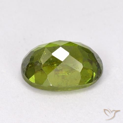 Esfena Verde médio-escuro Natural 1.27ct, oval, VS-SI