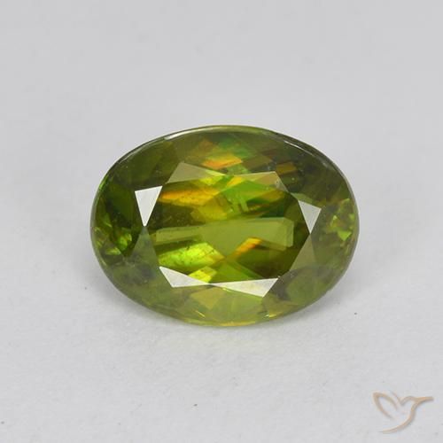 1.03ct Natural Verde floresta Esfena, oval, VVS-VS