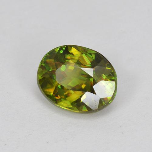 Esfena Verde floresta Natural 0.73ct, Corte Oval, VVS