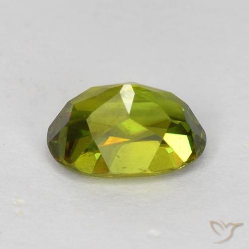 Esfena Verde floresta Natural 0.73ct, oval, VS