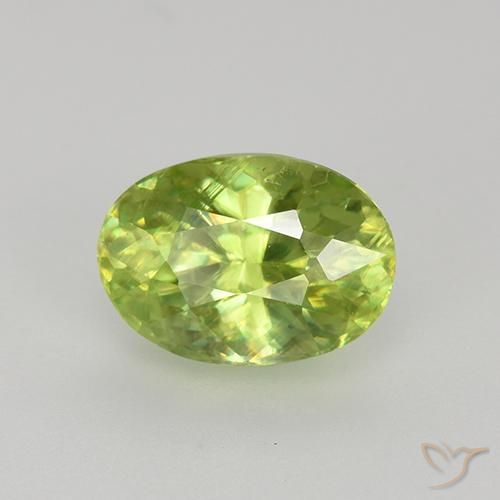 Esfena verde natural 1,34ct, corte oval, VS-SI