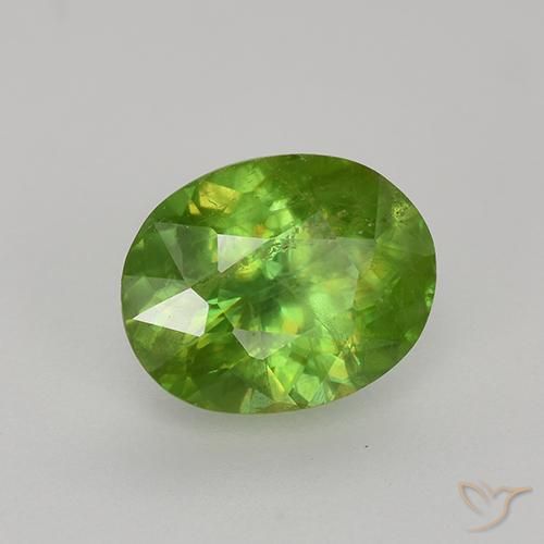 Esfena Verde médio Natural 1.36ct, Corte Oval, VS-SI