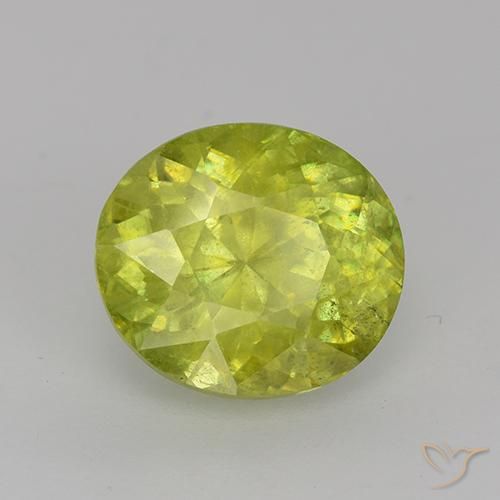 Esfena amarelo médio Natural 2.65ct, oval, VS-SI